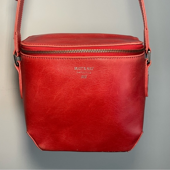 Matt & Nat crossbody bag - Picture 1 of 7